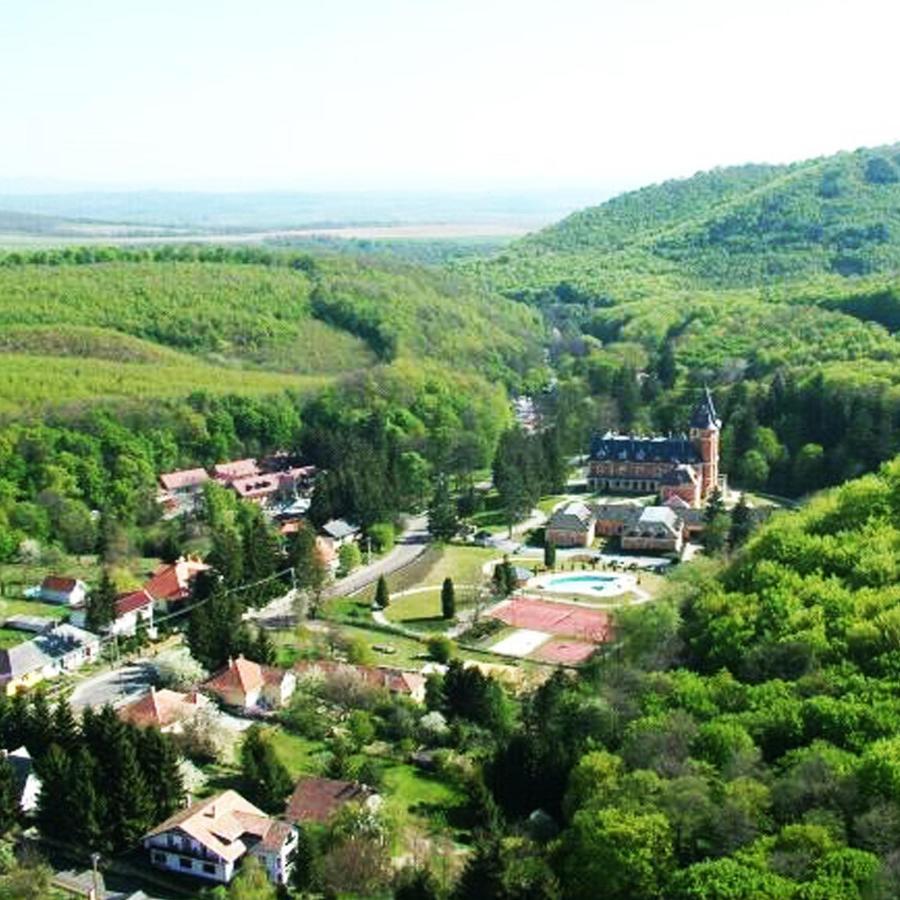 Mátra Wellness Vendégház Parádsasvár Exterior foto